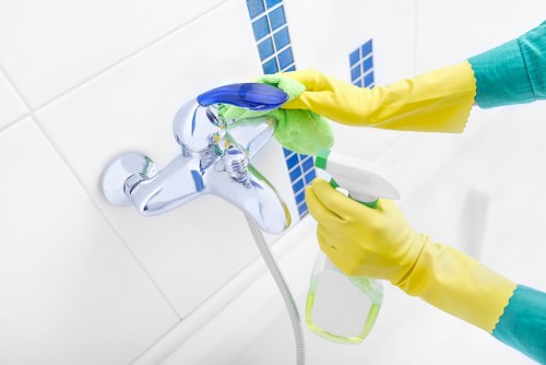 Local cleaning service for flats and houses in Westkensington