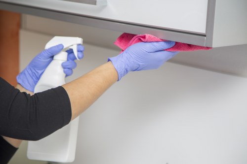 Professional one-off cleaning in West Kensington for homes and offices